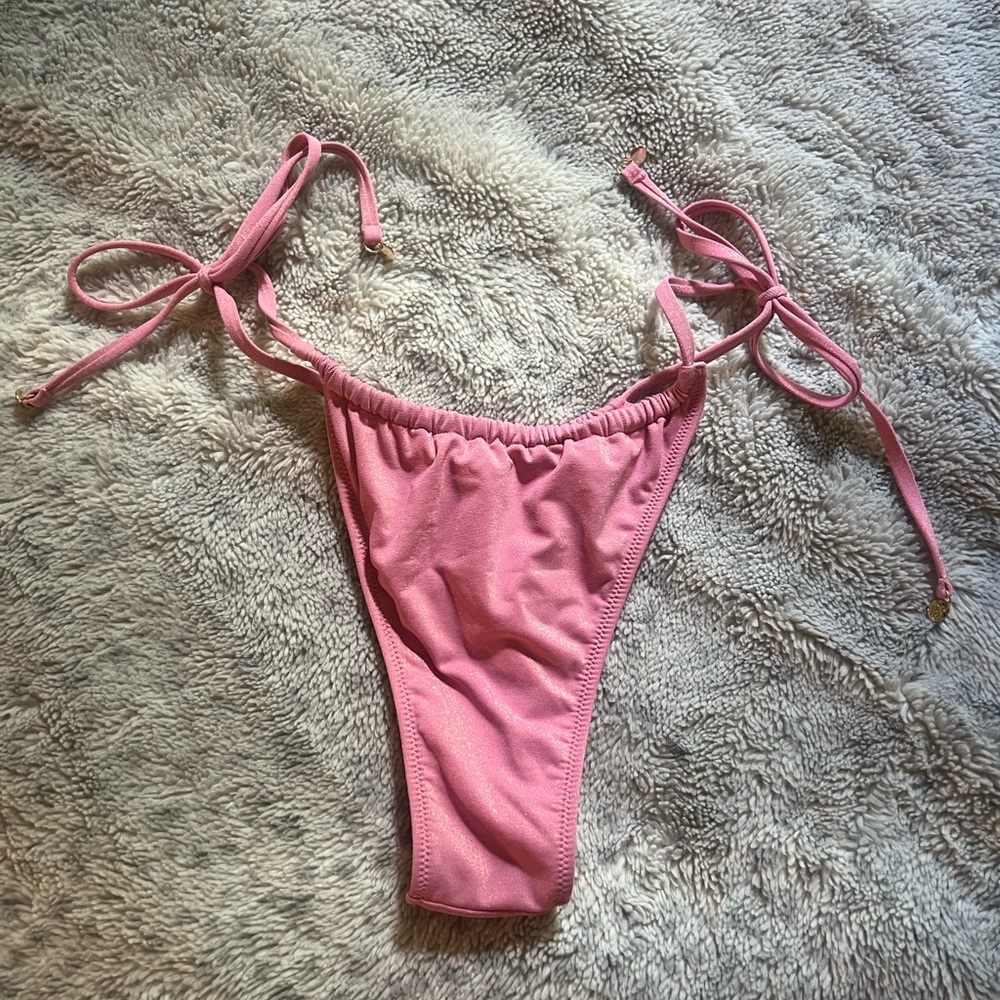 Victoria’s Secret bikini bottom- size S